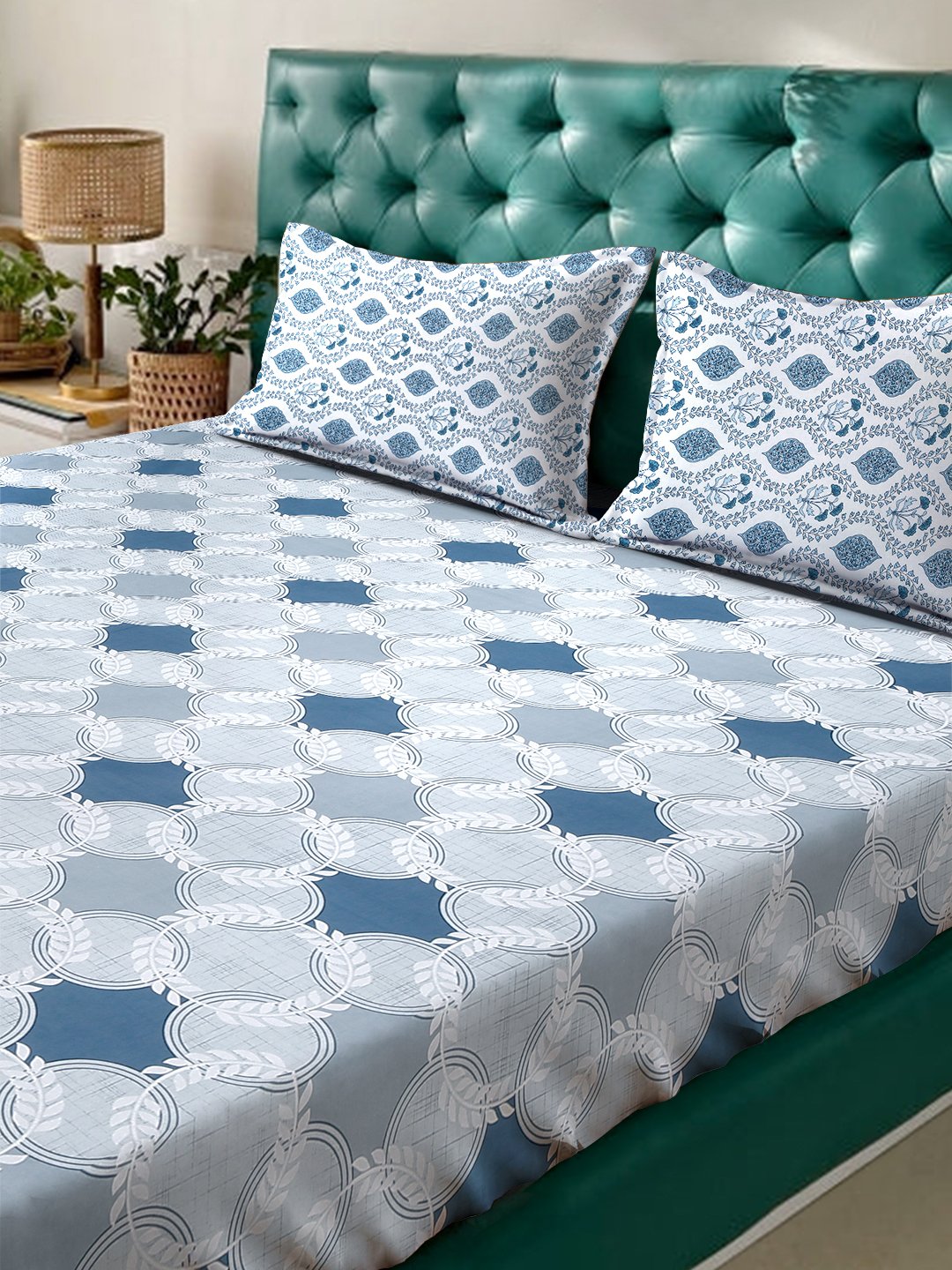 Blue Geometric 400 TC Pure Cotton Fitted Double Bedsheet with 2 Pillow Covers