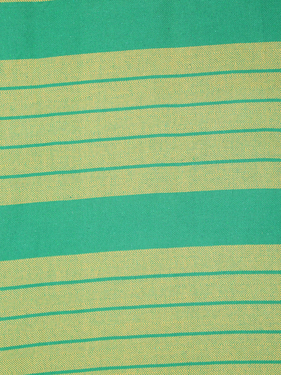 Klotthe Green Woven Design 6 Seater Rectangular Table Cover