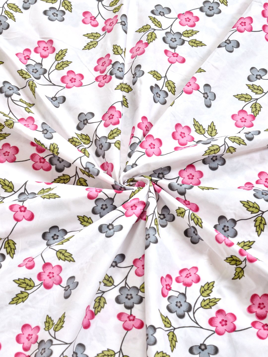 Cream Floral 300 TC Cotton Blend Fitted Double Bedsheet with 2 Pillow Covers