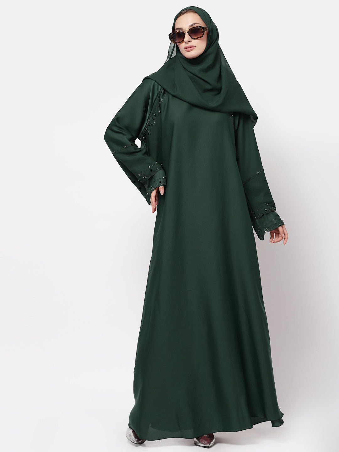 Klotthe Women Green Embellished Burqa With Scarves