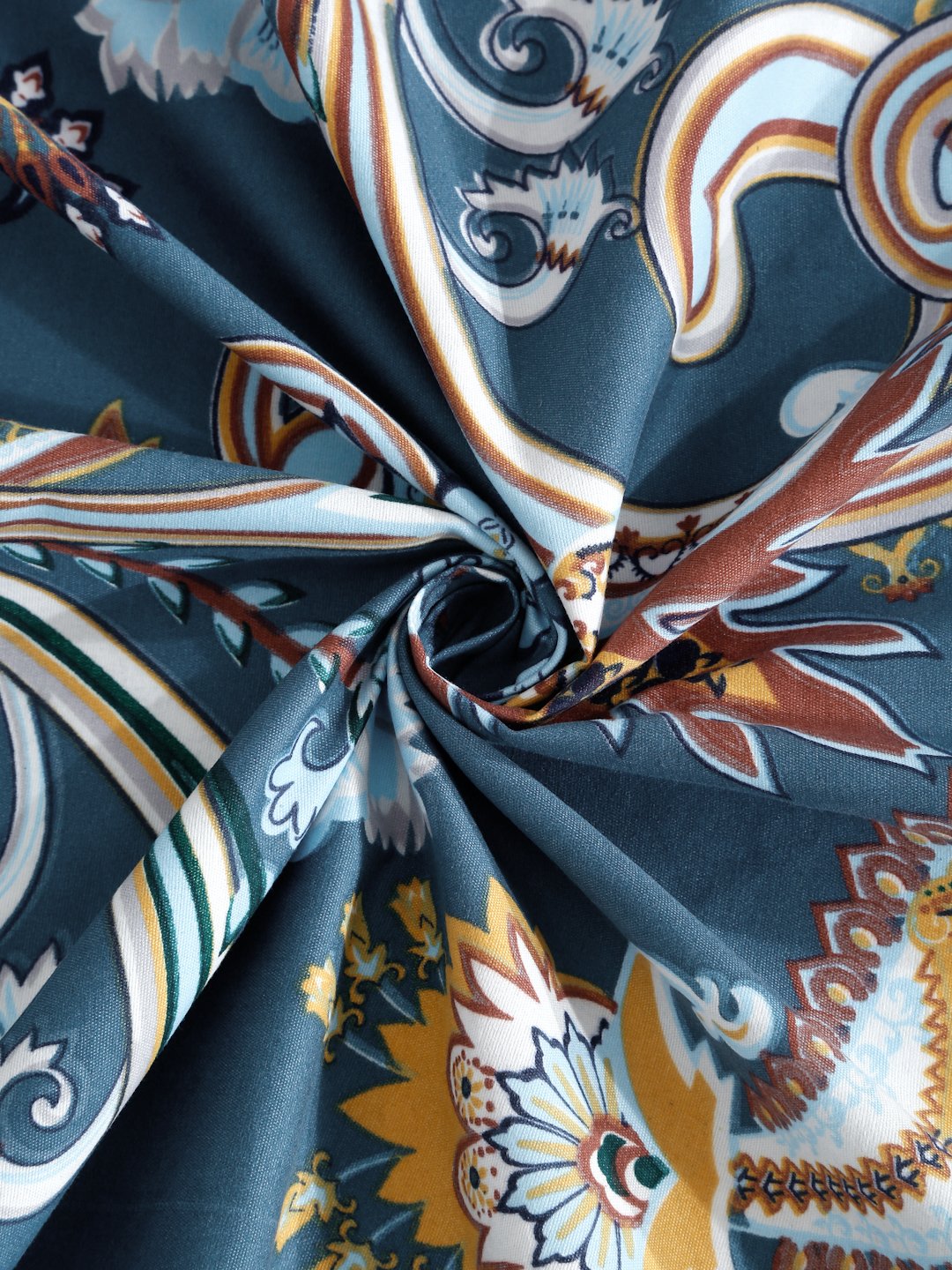 Blue Floral 300 TC Cotton Blend Fitted Double Bedsheet with 2 Pillow Covers