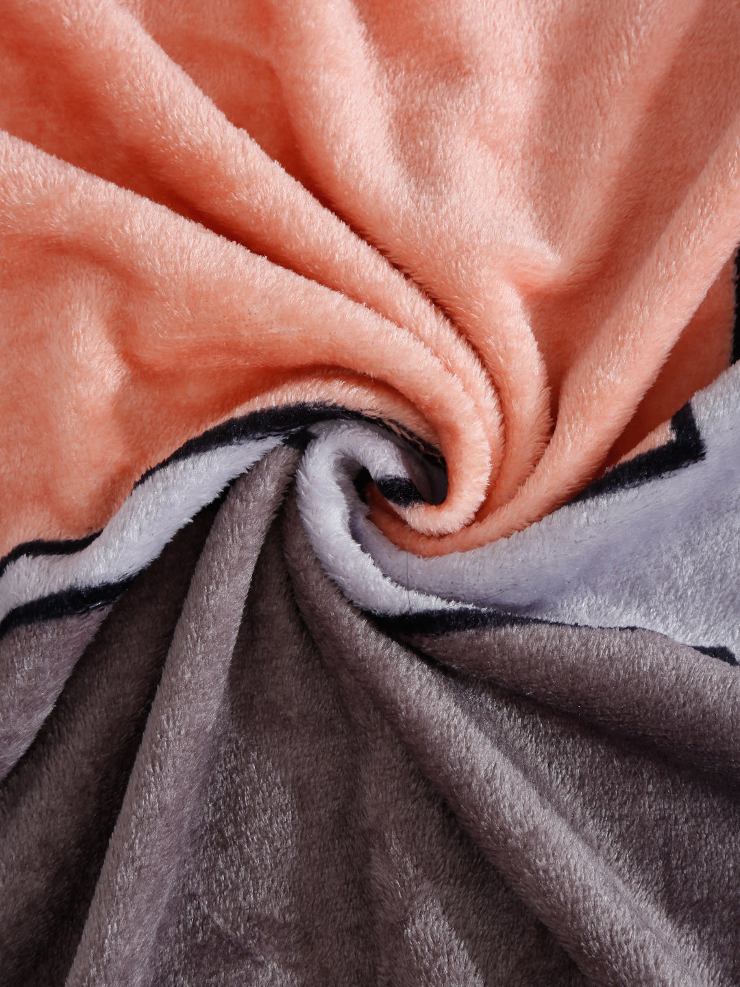 Woolen Fleece King Size Bedsheet with 2 Pillow Covers by KLOTTHE® (Winter Special)