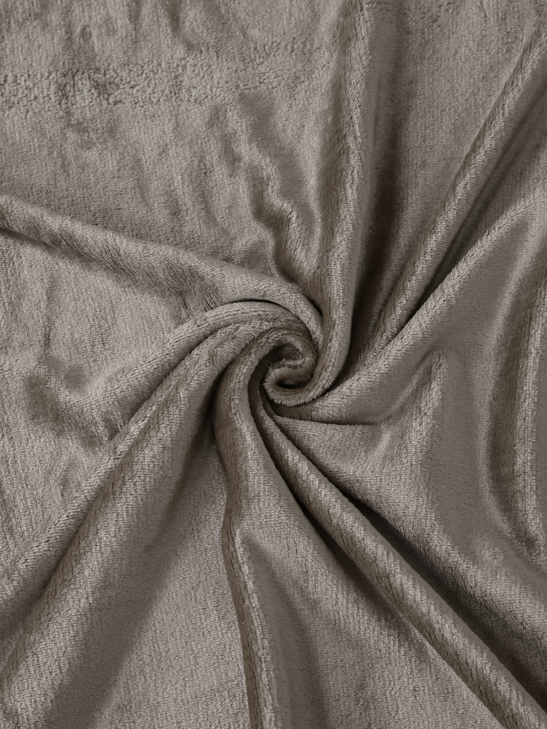 Winter Special Woolen Fleece King Size Bedsheets with 2 Pillow Covers by KLOTTHE®
