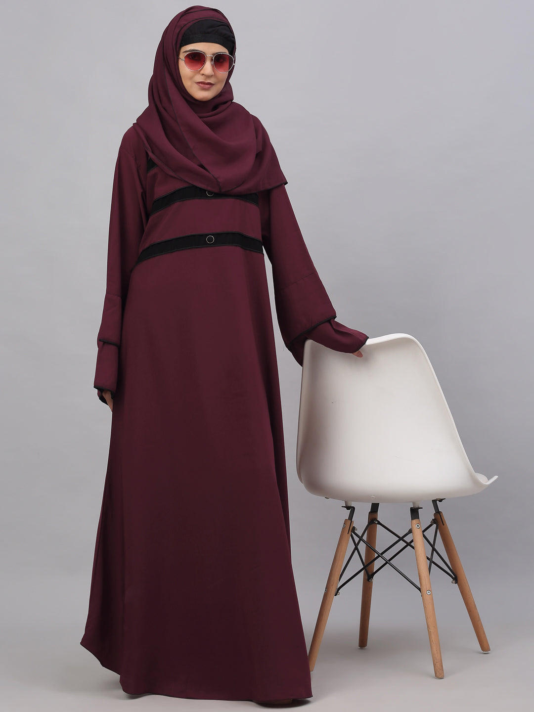 Klotthe Women Maroon Embellished Burqa With Scarves
