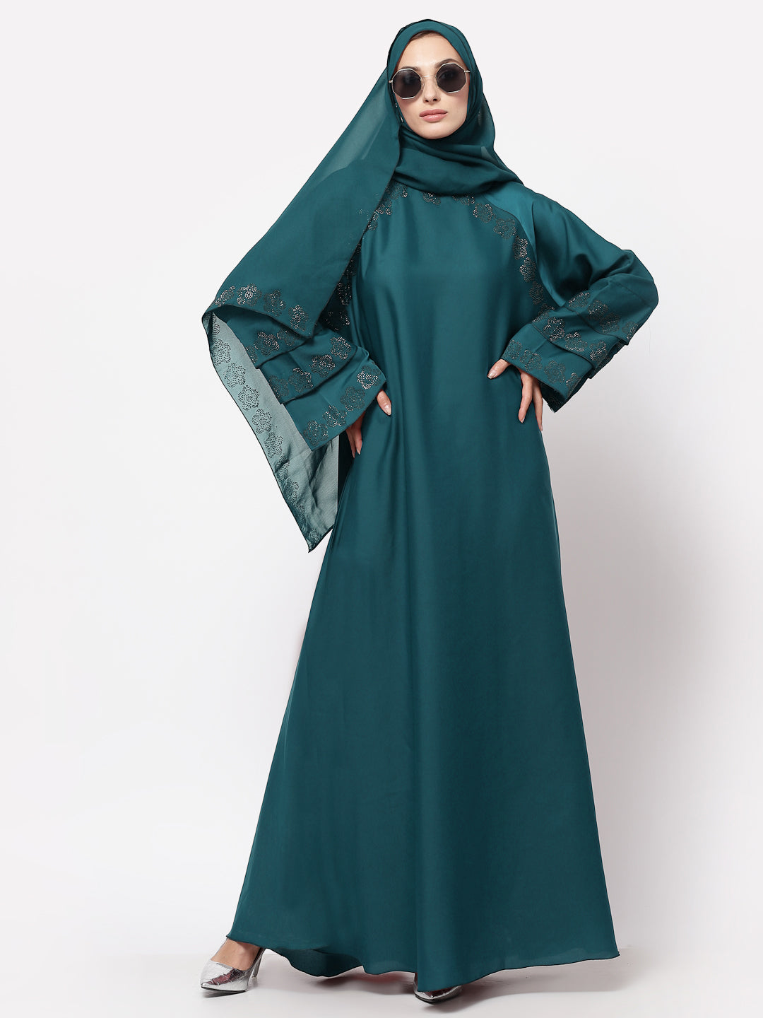 Klotthe Women Turquise Embellished Burqa With Scarves