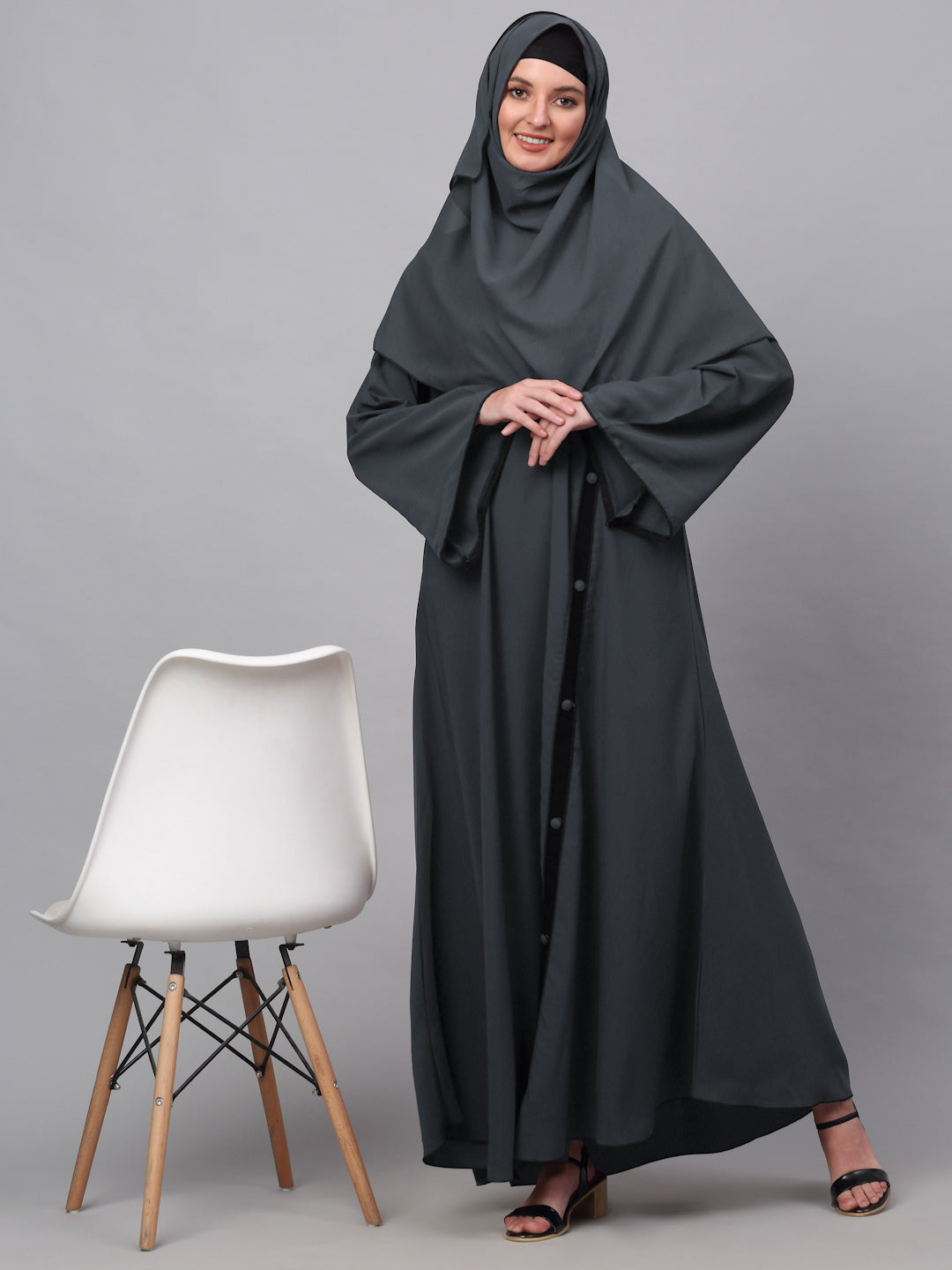 Klotthe Women Grey Embellished Burqa With Scarves
