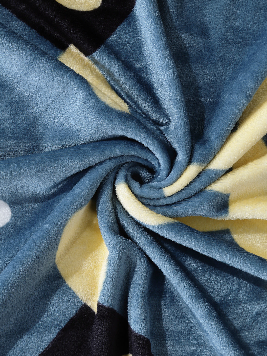 Winter Special Woolen Fleece King Size Bedsheets with 2 Pillow Covers by KLOTTHE®