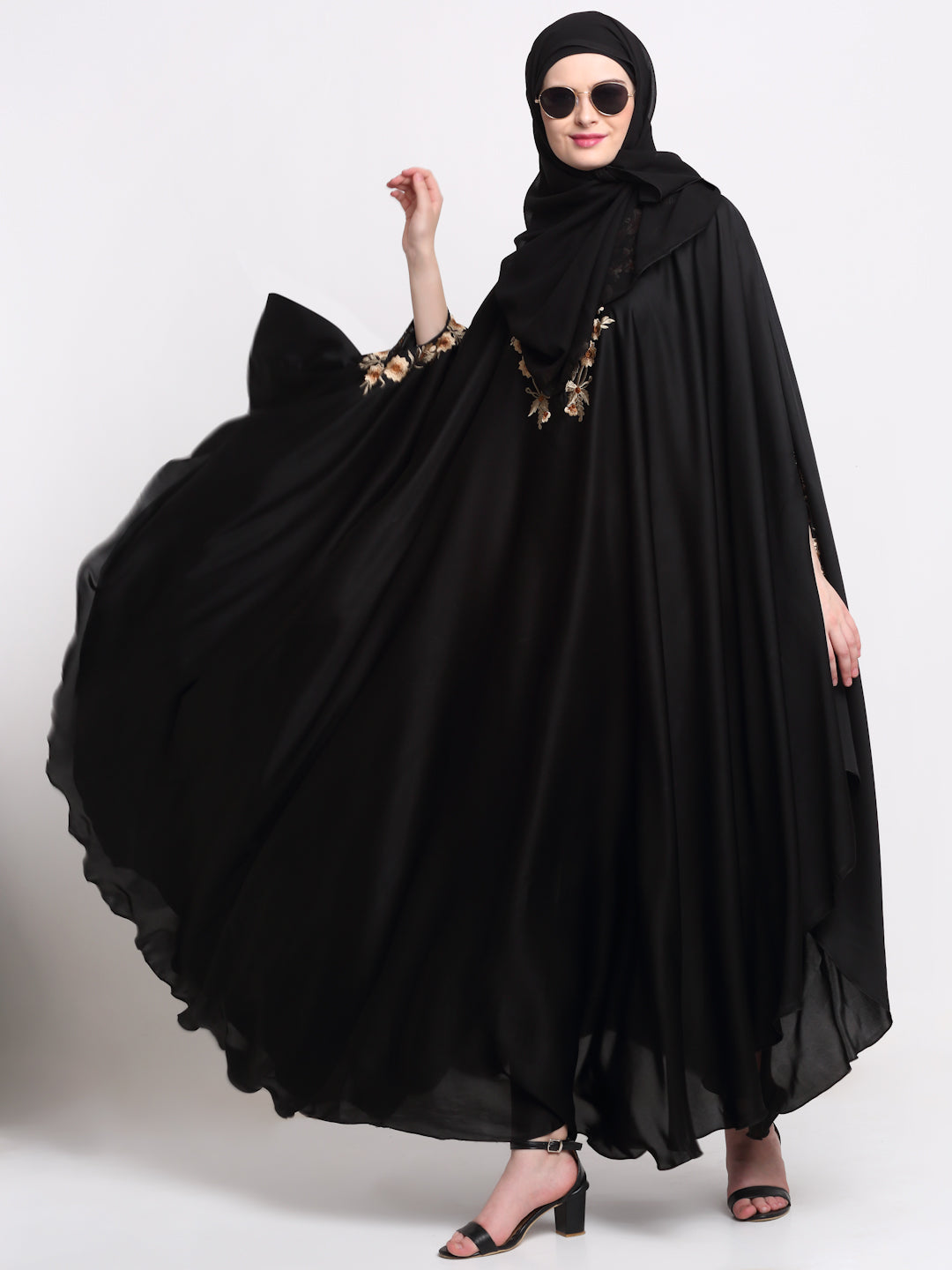 Klotthe Women Black Solid Burqa With Scarf