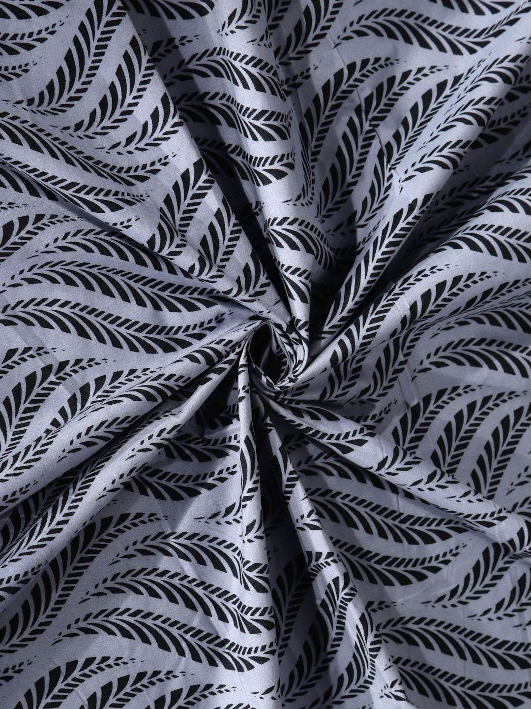 Klotthe Multi Abstract 300 TC Cotton Blend Elasticated Double Bedsheet with 2 Pillow Covers