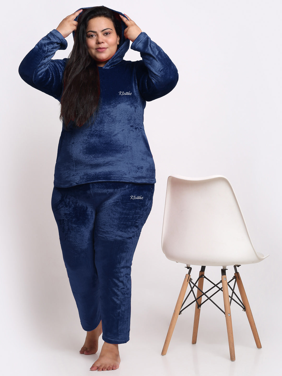 Klotthe Women Blue Solid Wool Blend Hooded Night Suit