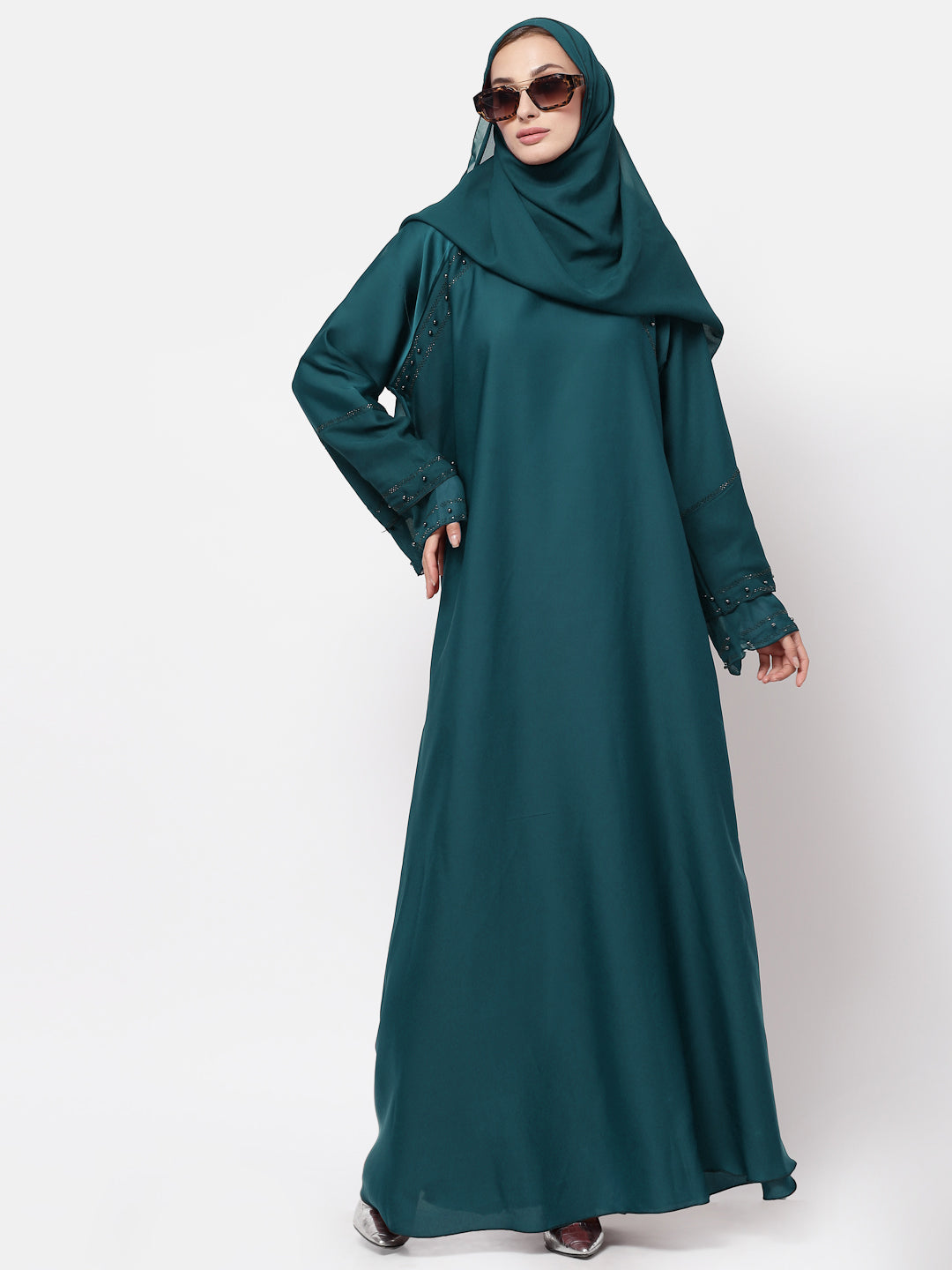 Klotthe Women Turquise Embellished Burqa With Scarves