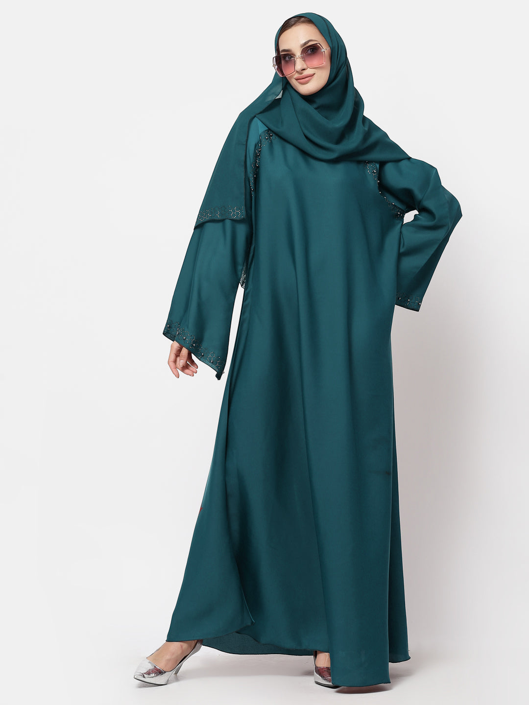 Klotthe Women Turquise Embellished Burqa With Scarves