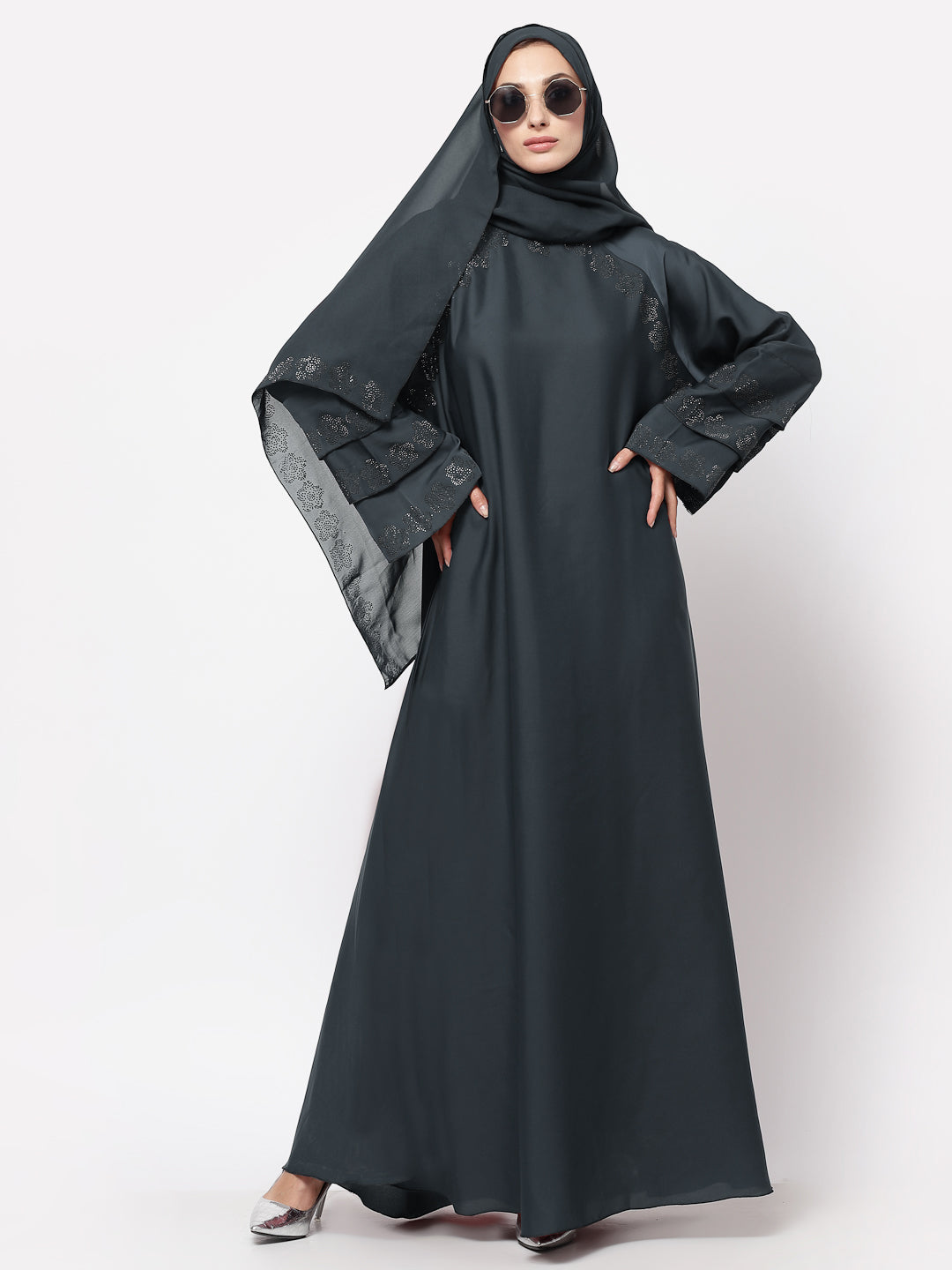 Klotthe Women Grey Embellished Burqa With Scarves