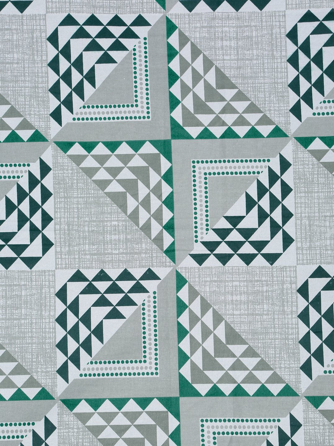 Green Geometric 400 TC Pure Cotton Fitted Double Bedsheet with 2 Pillow Covers
