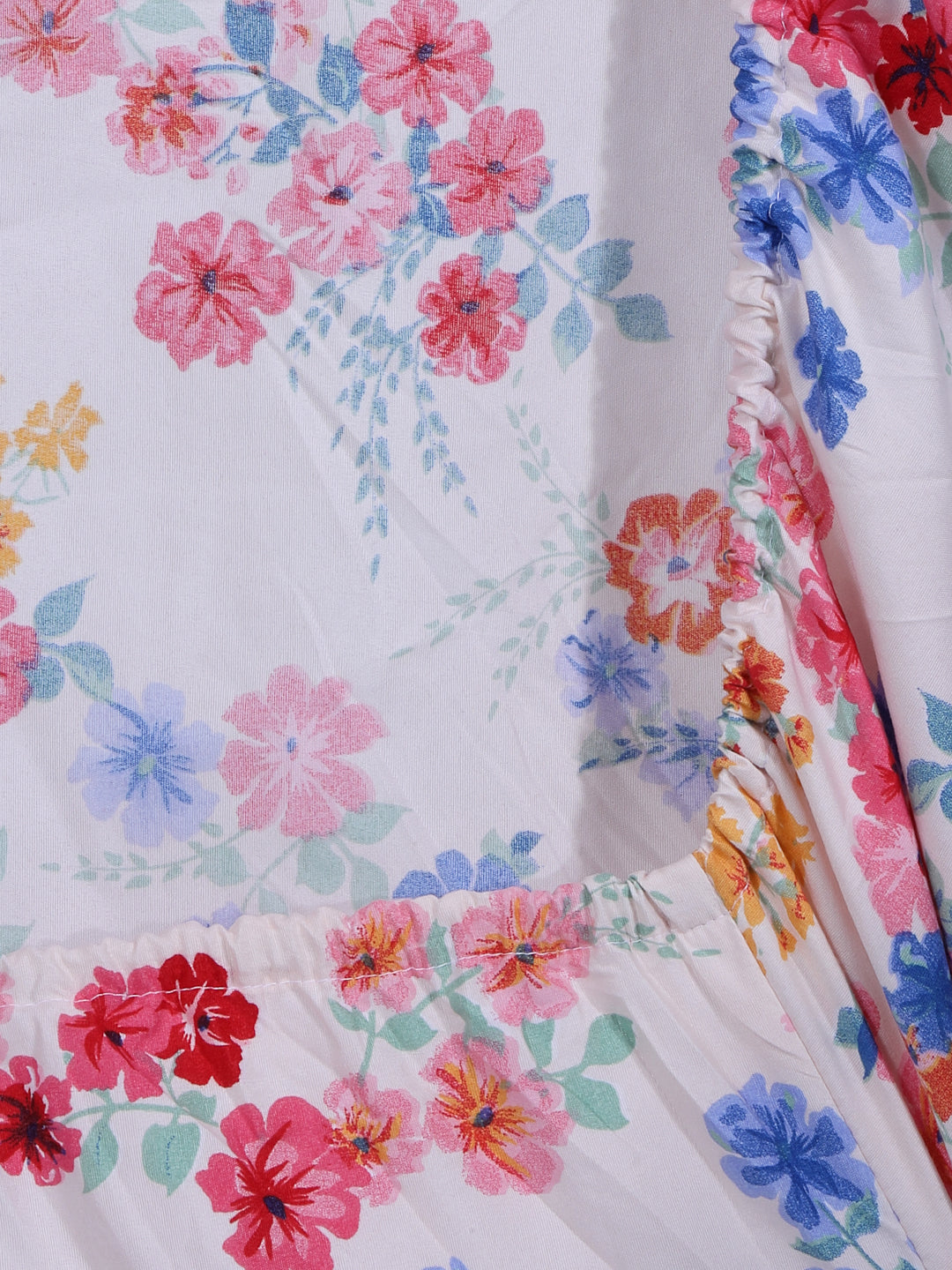 Klotthe Multicolor Floral 300 TC Cotton Blend Fitted Double Bedsheet with 2 Pillow Covers