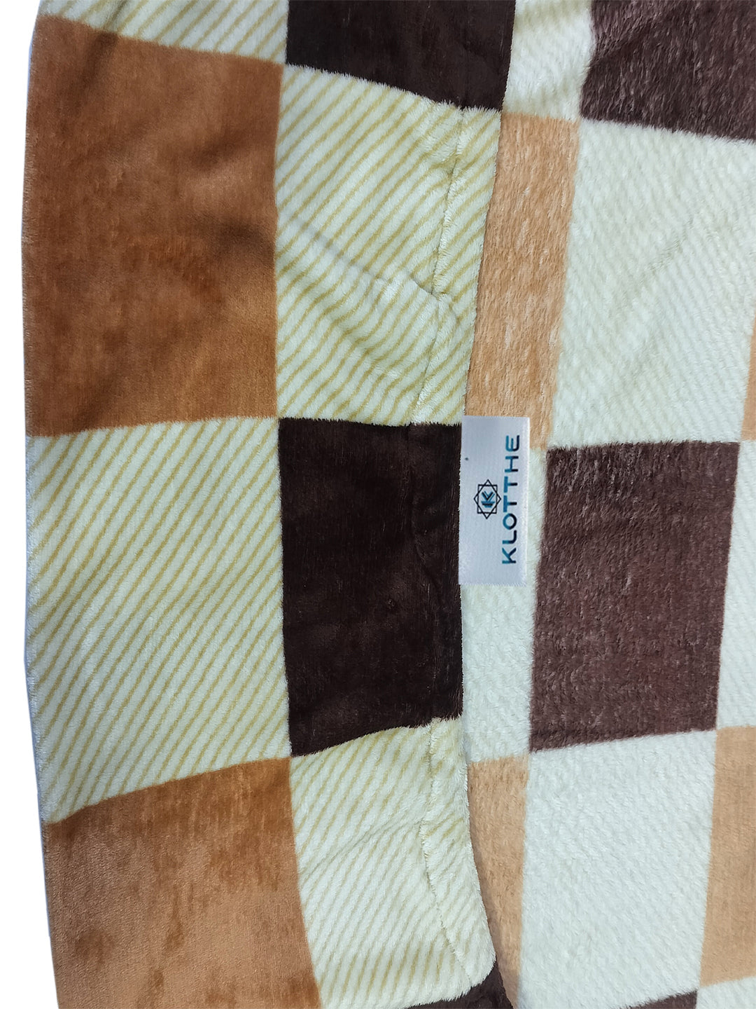 Klotthe Cream Geometric Woolen Fitted Double Bed Sheet with 2 Pillow Covers