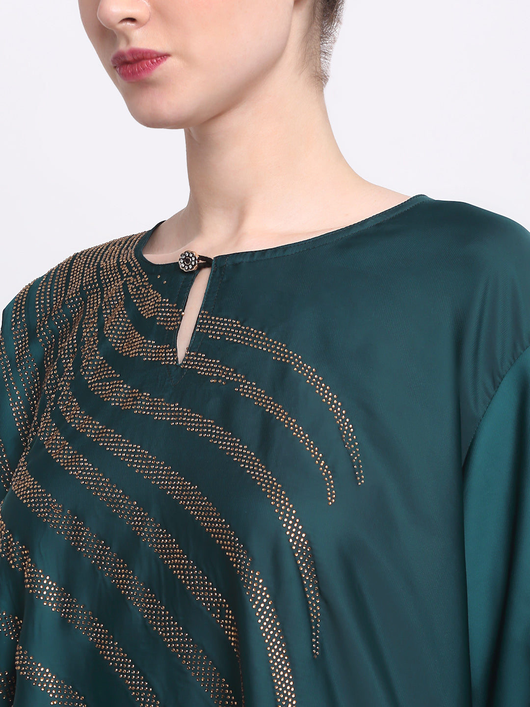 Klotthe Women Green Embellished Burqa With Scarves