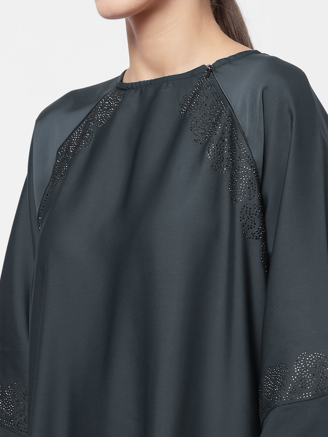 Klotthe Women Grey Embellished Burqa With Scarves