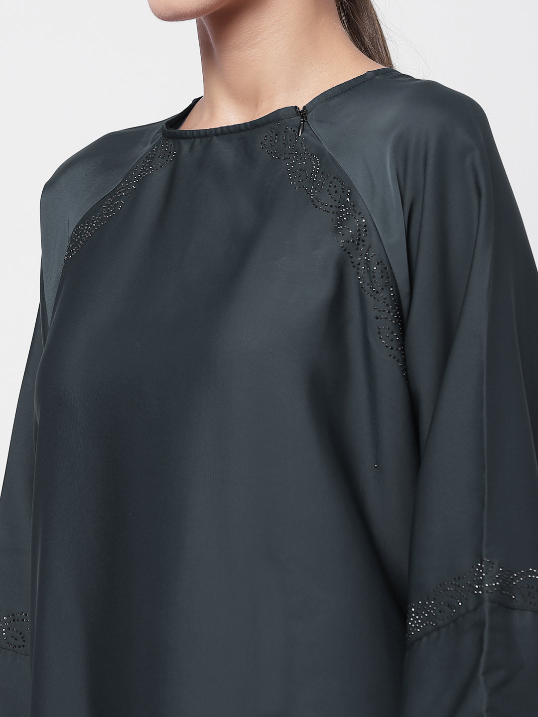 Klotthe Women Grey Embellished Burqa With Scarves