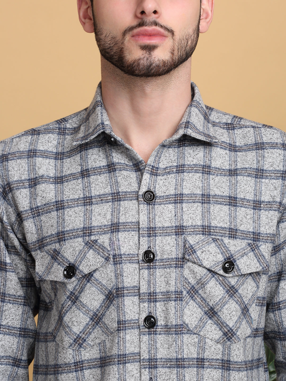 Klotthe Men Grey Checked Spread Collar Woolen Casual Shirt