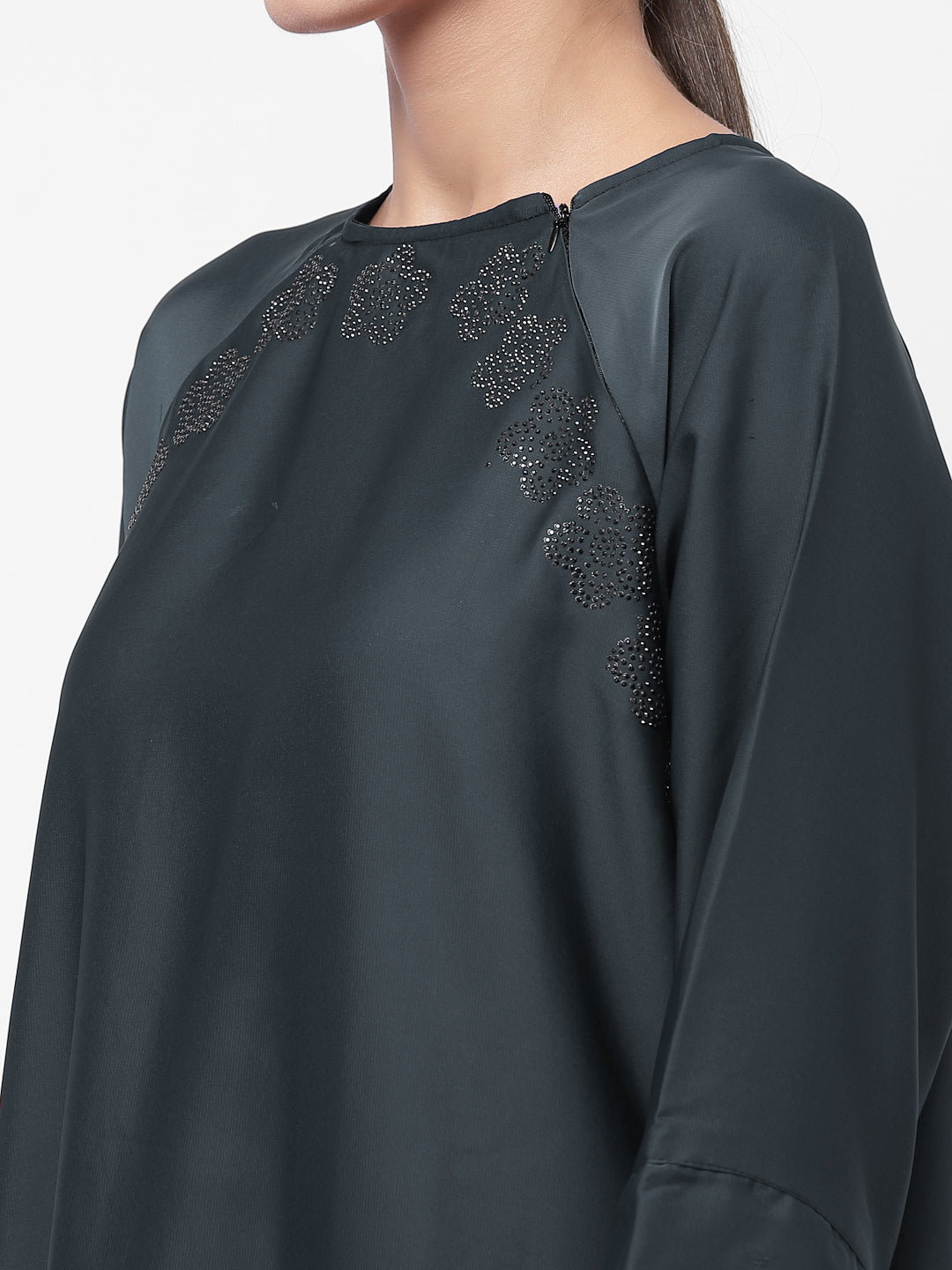 Klotthe Women Grey Embellished Burqa With Scarves