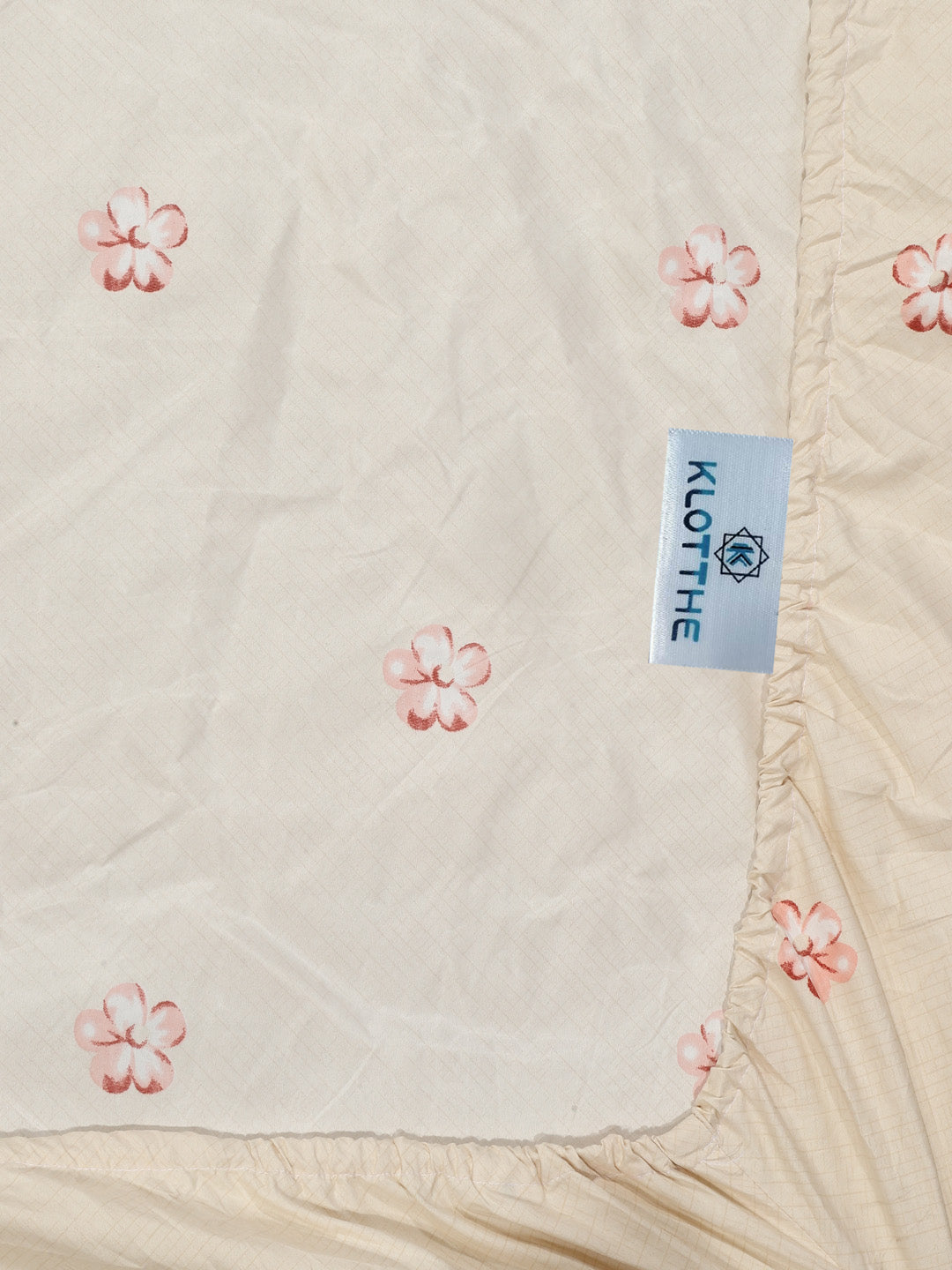 Klotthe Beige Floral 300 TC Cotton Blend Fitted Double Bedsheet with 2 Pillow Covers
