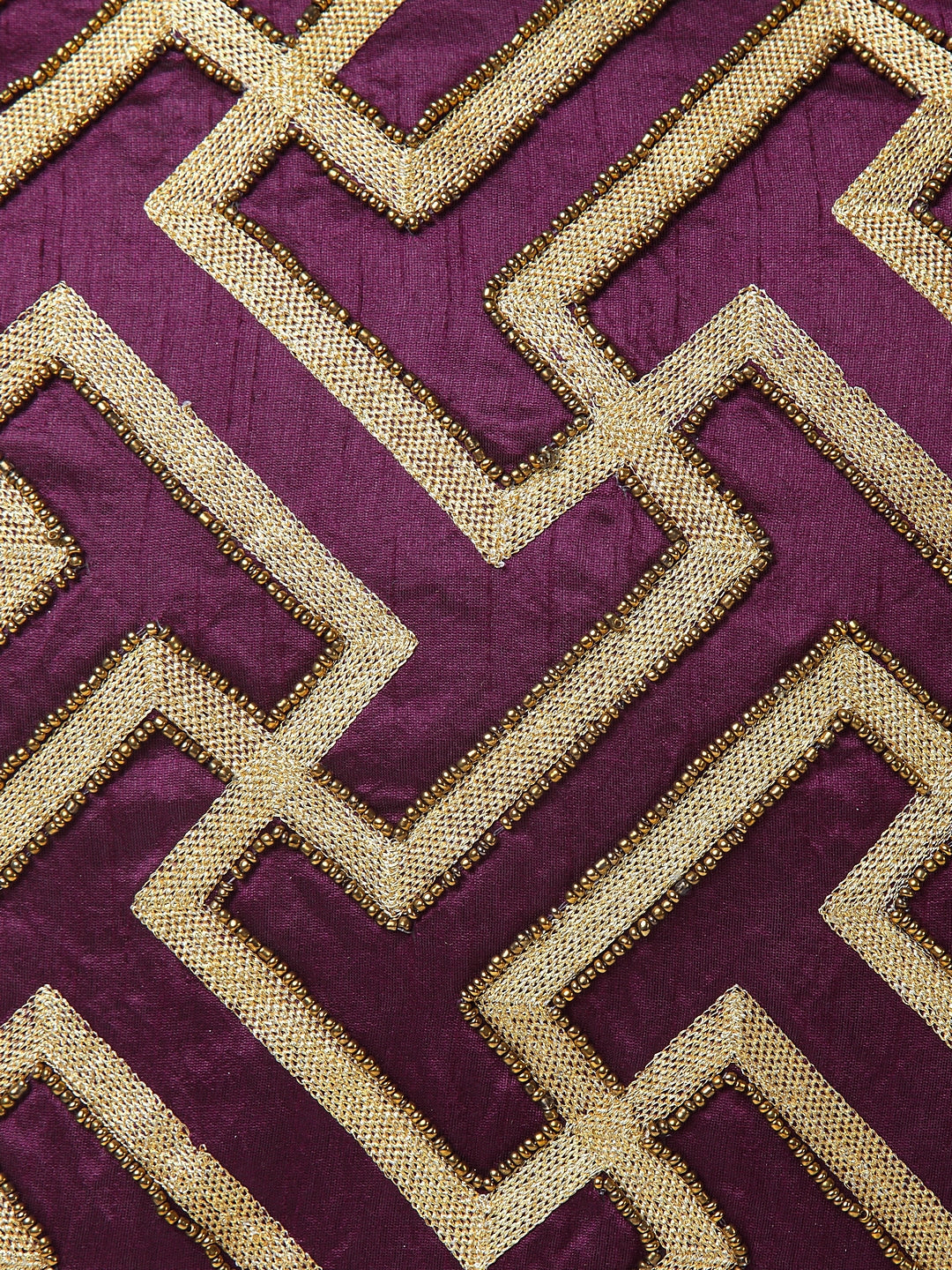 KLOTTHE Set of Two Purple Poly Cotton Cushion Covers With Microfibre Fillers (40X40 cm)