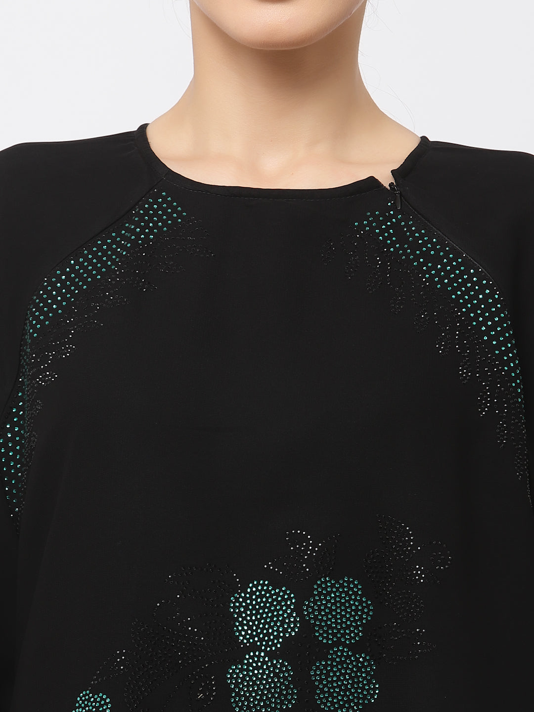 Klotthe Women Black Embellished Burqa With Scarves
