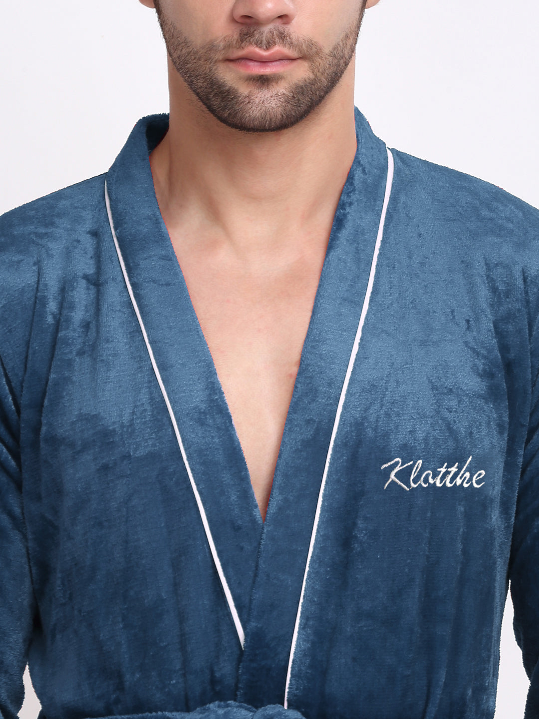 Klotthe Men Turquoise Solid Wool Bath Robe With Belt