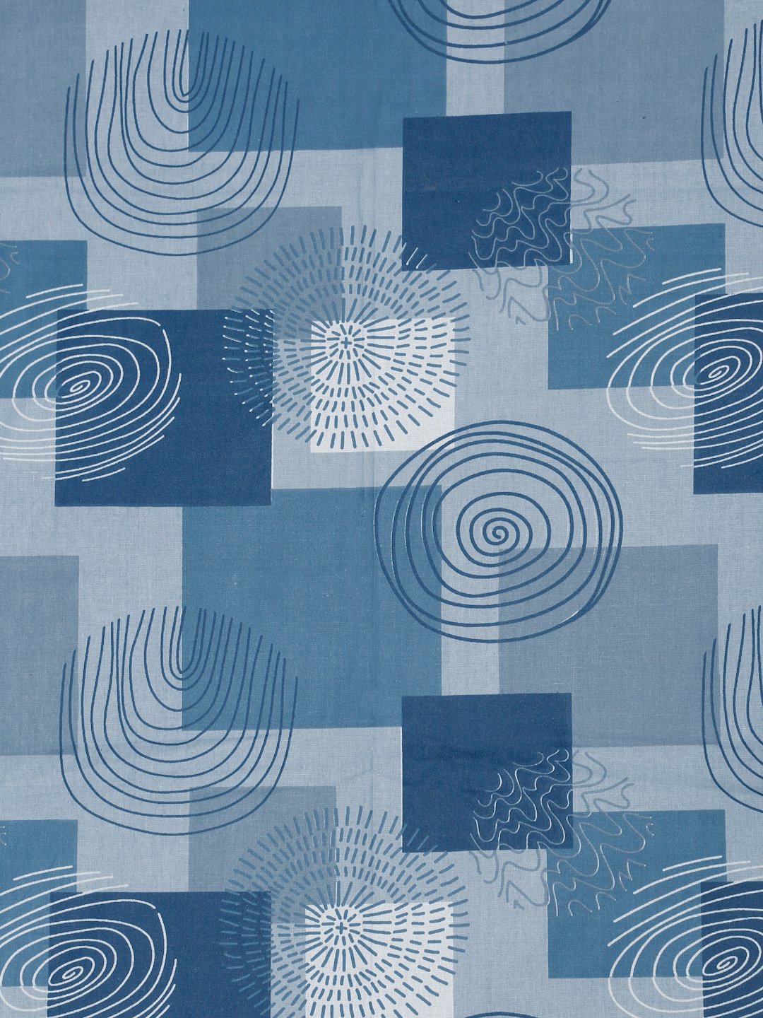 Blue Geometric 400 TC Pure Cotton Fitted Double Bedsheet with 2 Pillow Covers