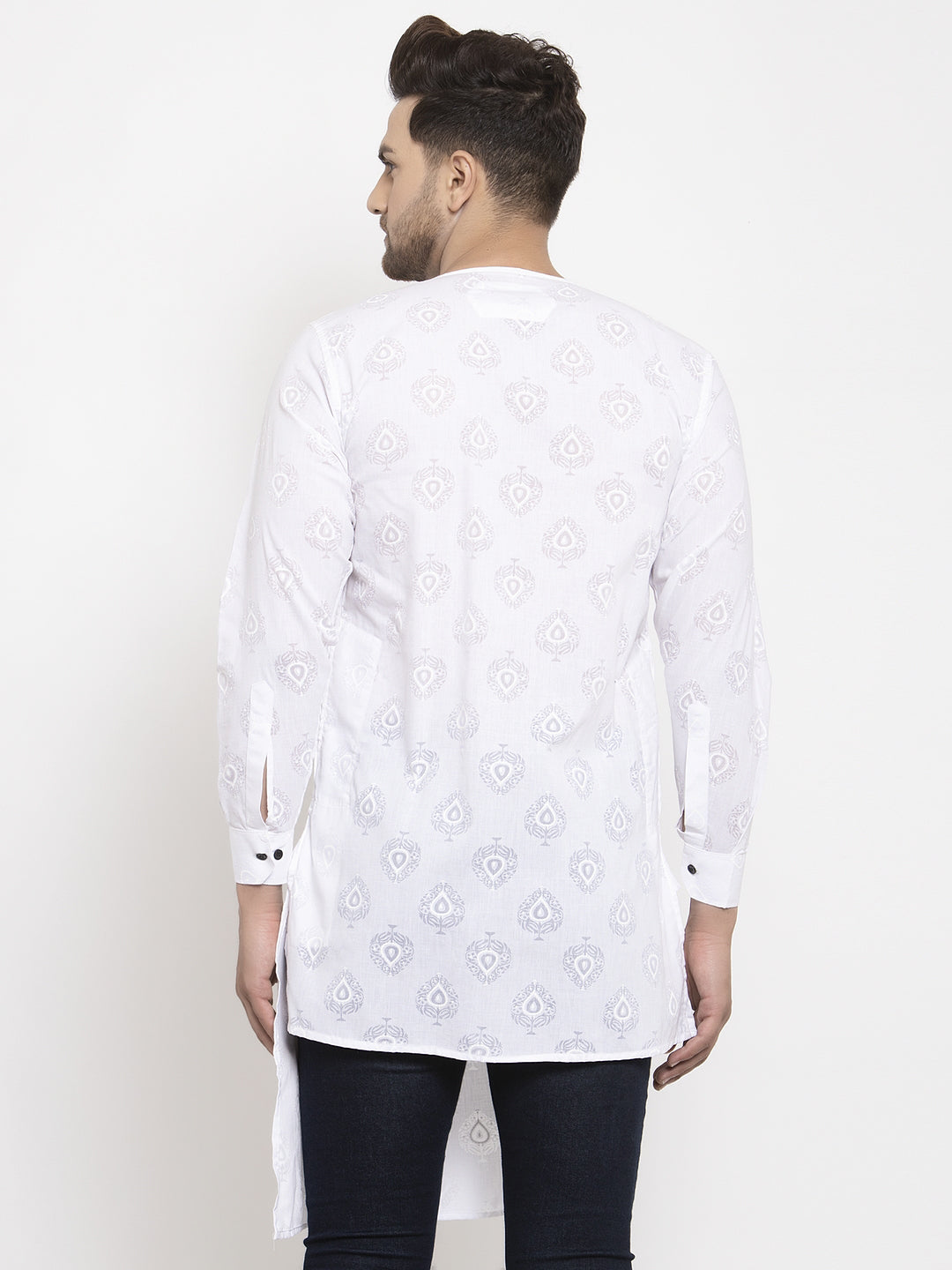 Klotthe White Round Neck Embellished Cotton Kurta