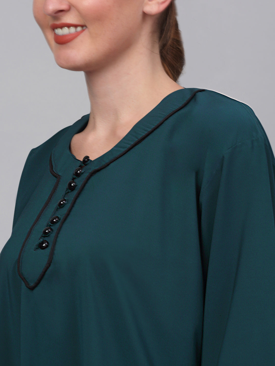 Klotthe Women Turq Embellished Burqa With Scarves