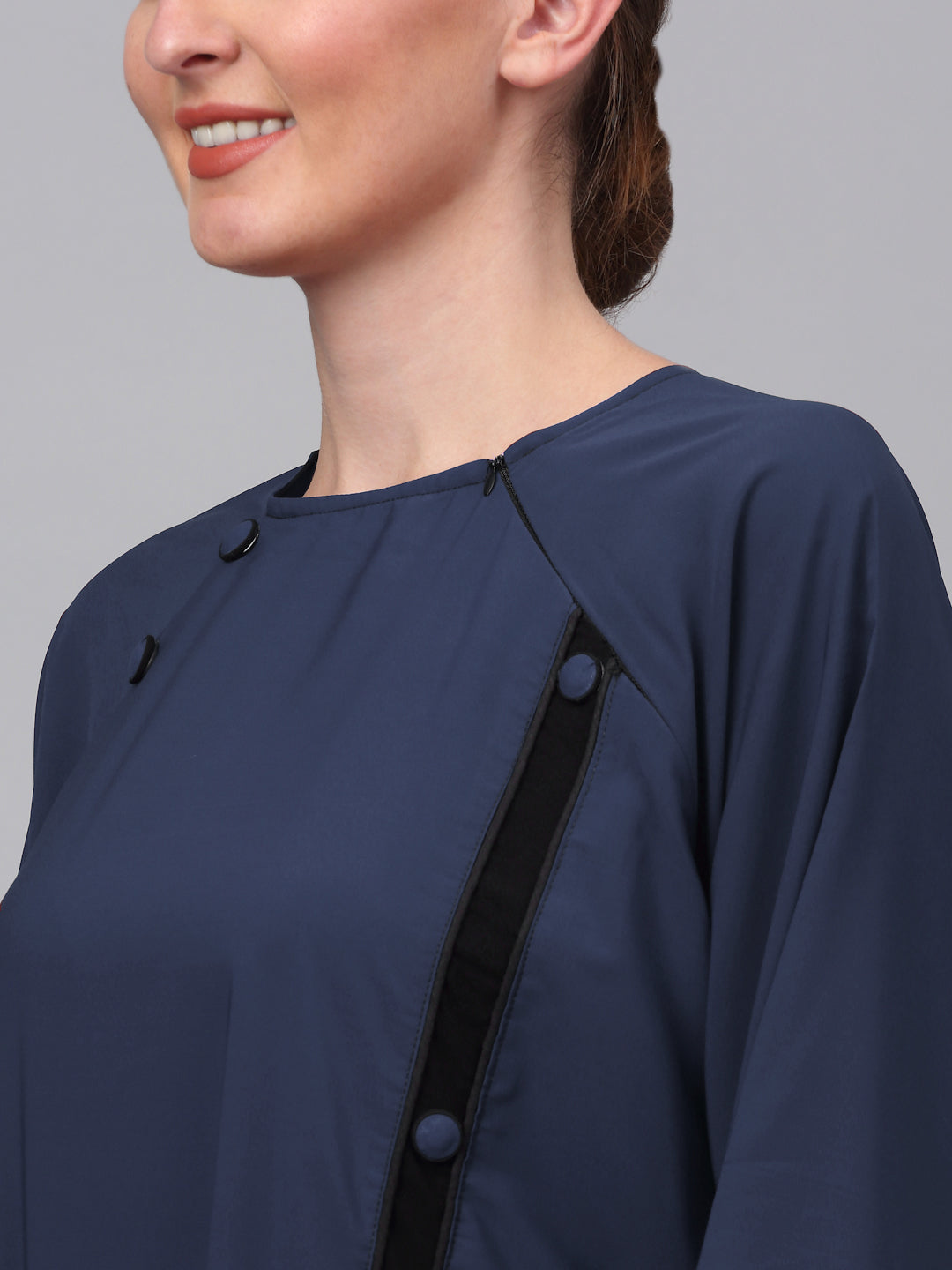 Klotthe Women Blue Embellished Burqa With Scarves