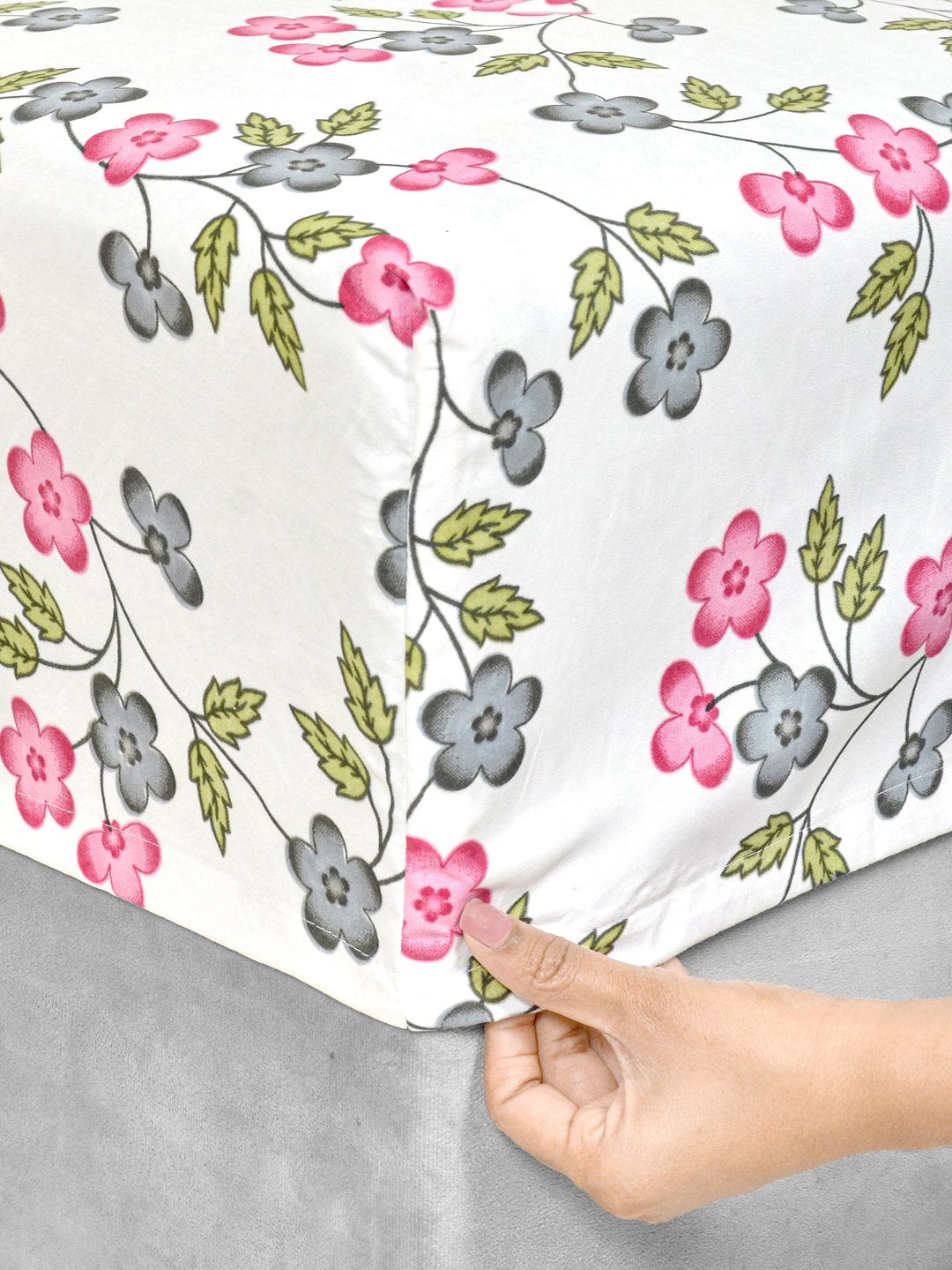 Cream Floral 300 TC Cotton Blend Fitted Double Bedsheet with 2 Pillow Covers