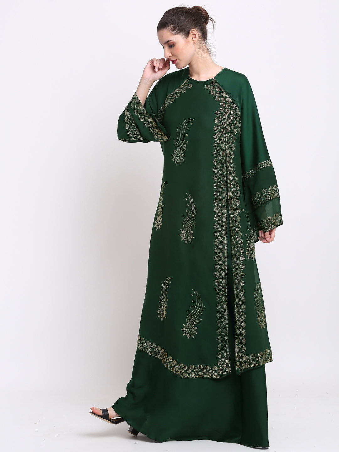 Klotthe Women Green Embellished Burqa With Scarves
