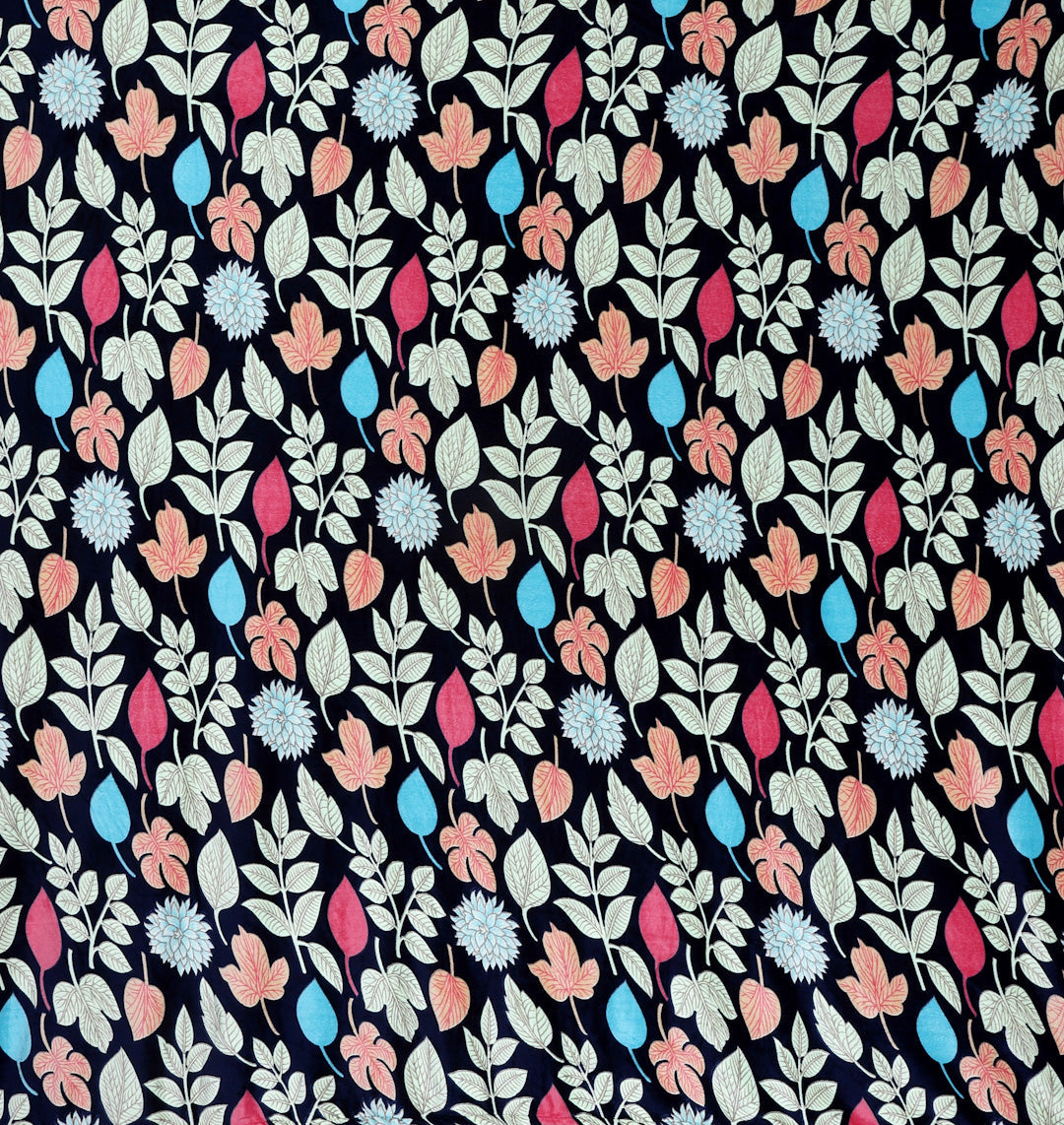 Klotthe Multi Printed Woolen Double Bed Sheet with 2 Pillow Covers