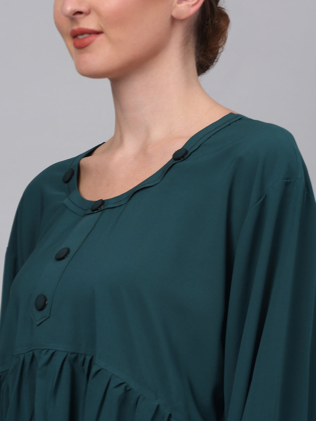 Klotthe Women Turq Embellished Burqa With Scarves