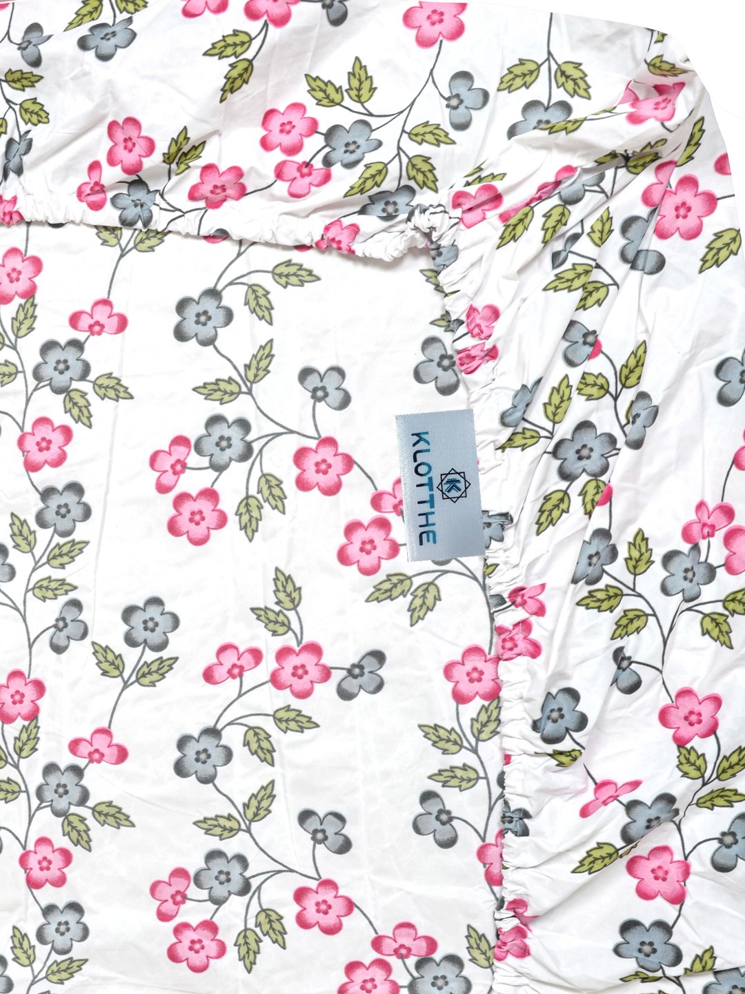 Cream Floral 300 TC Cotton Blend Fitted Double Bedsheet with 2 Pillow Covers