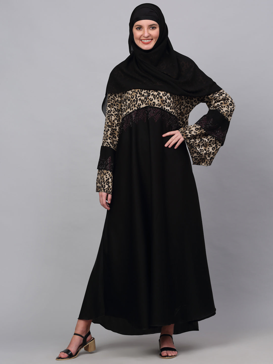 Klotthe Women Black Embellished Burqa With Scarves