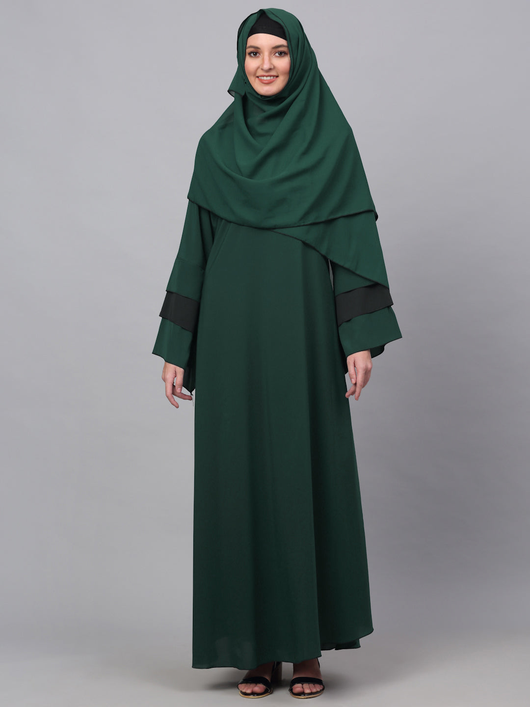 Klotthe Women Green Embellished Burqa With Scarves