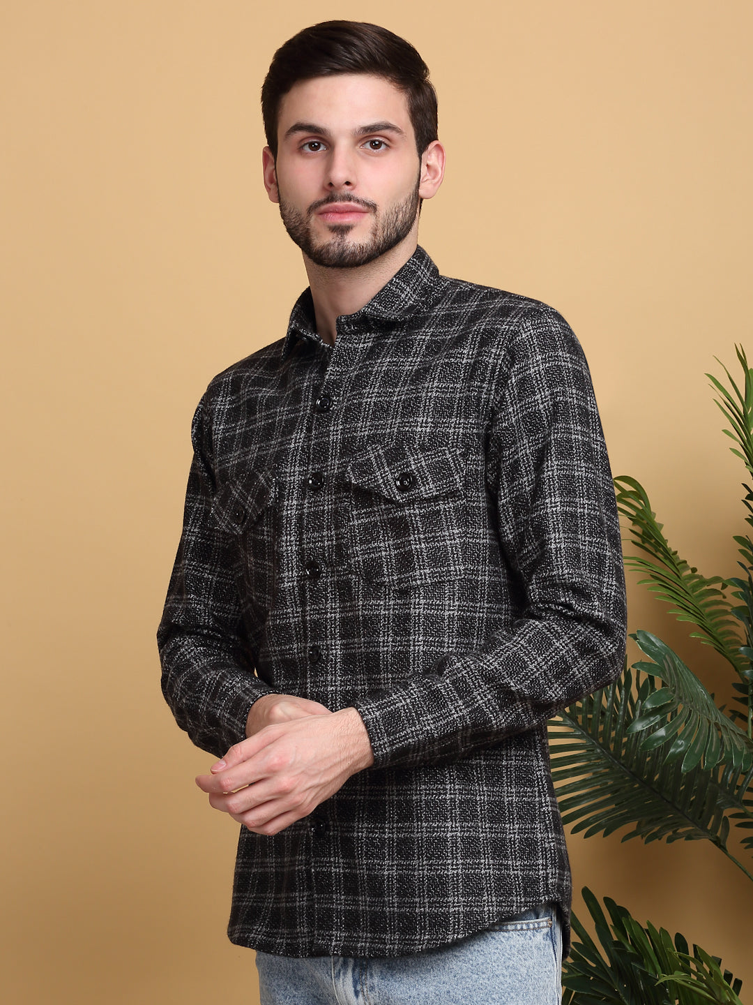 Klotthe Men Black Checked Spread Collar Woolen Casual Shirt