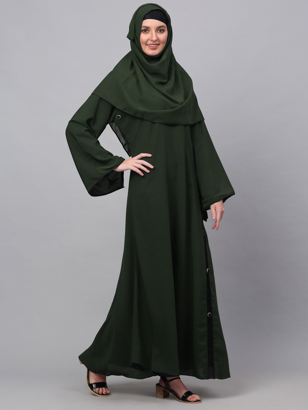 Klotthe Women Olive Embellished Burqa With Scarves