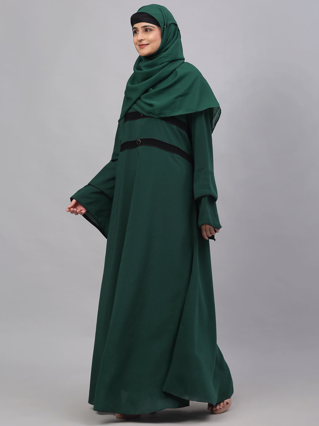 Klotthe Women Green Embellished Burqa With Scarves