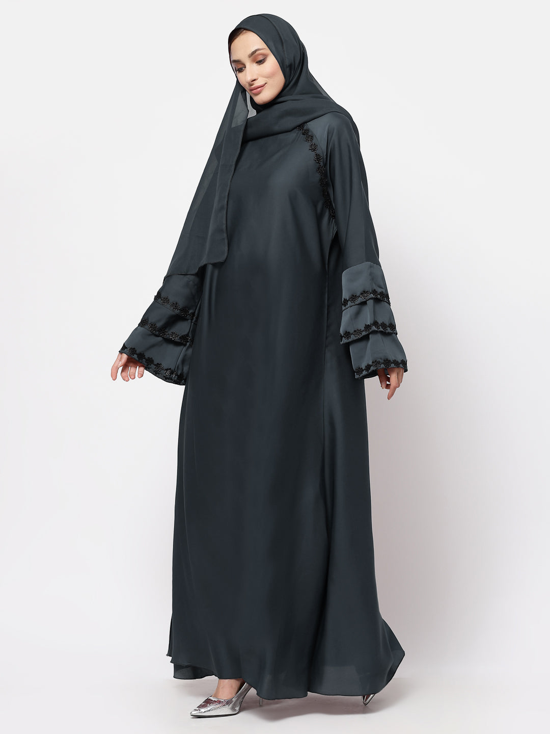 Klotthe Women Grey Embellished Burqa With Scarves