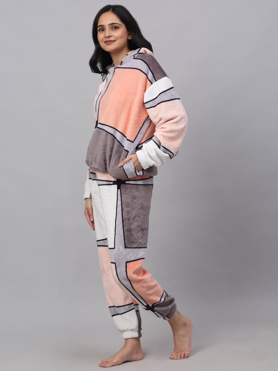 Klotthe Women MultiColor Printed Wool Blend Hooded Night Suit