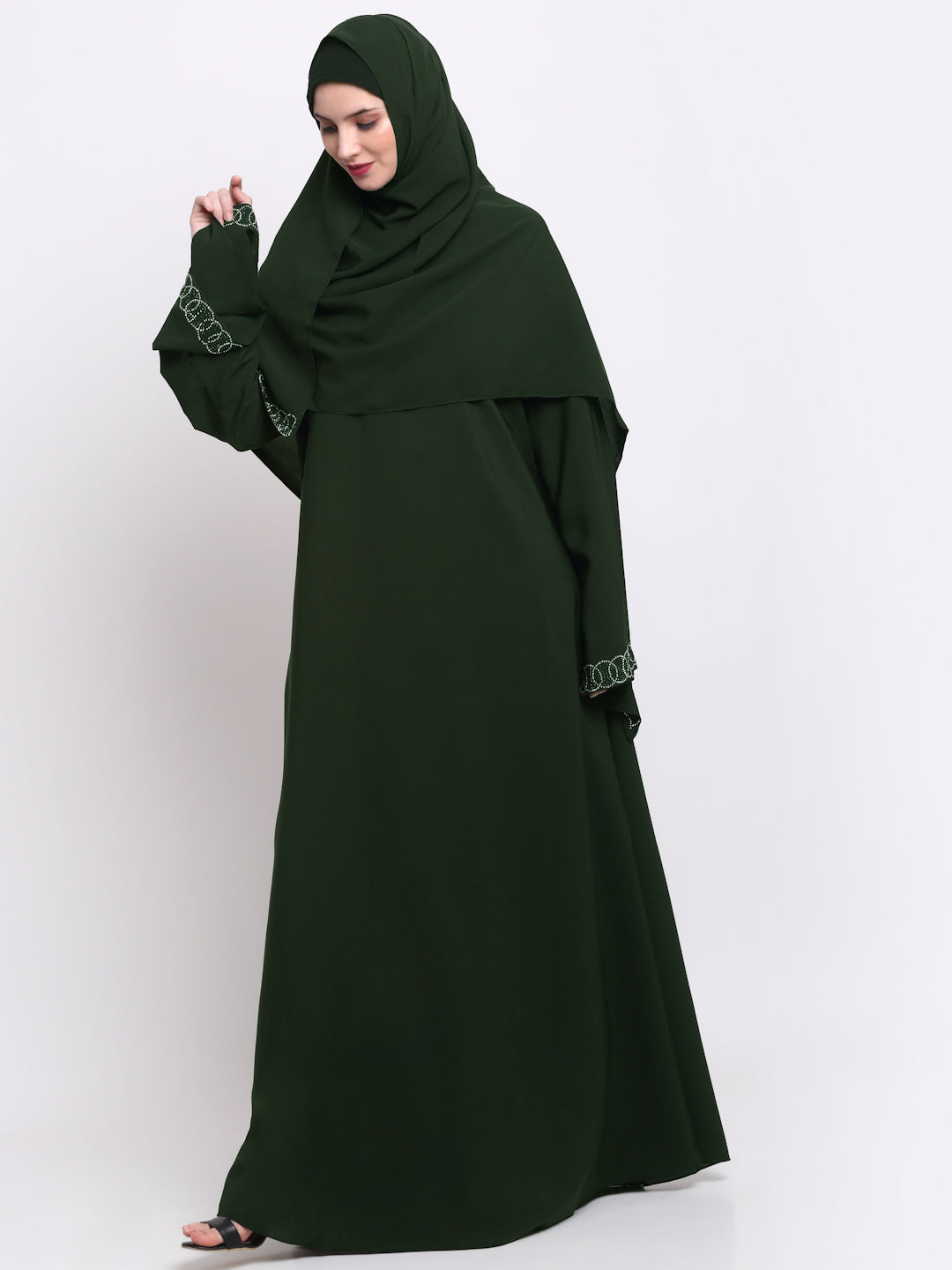 Klotthe Women Green Embellished Burqa With Scarves