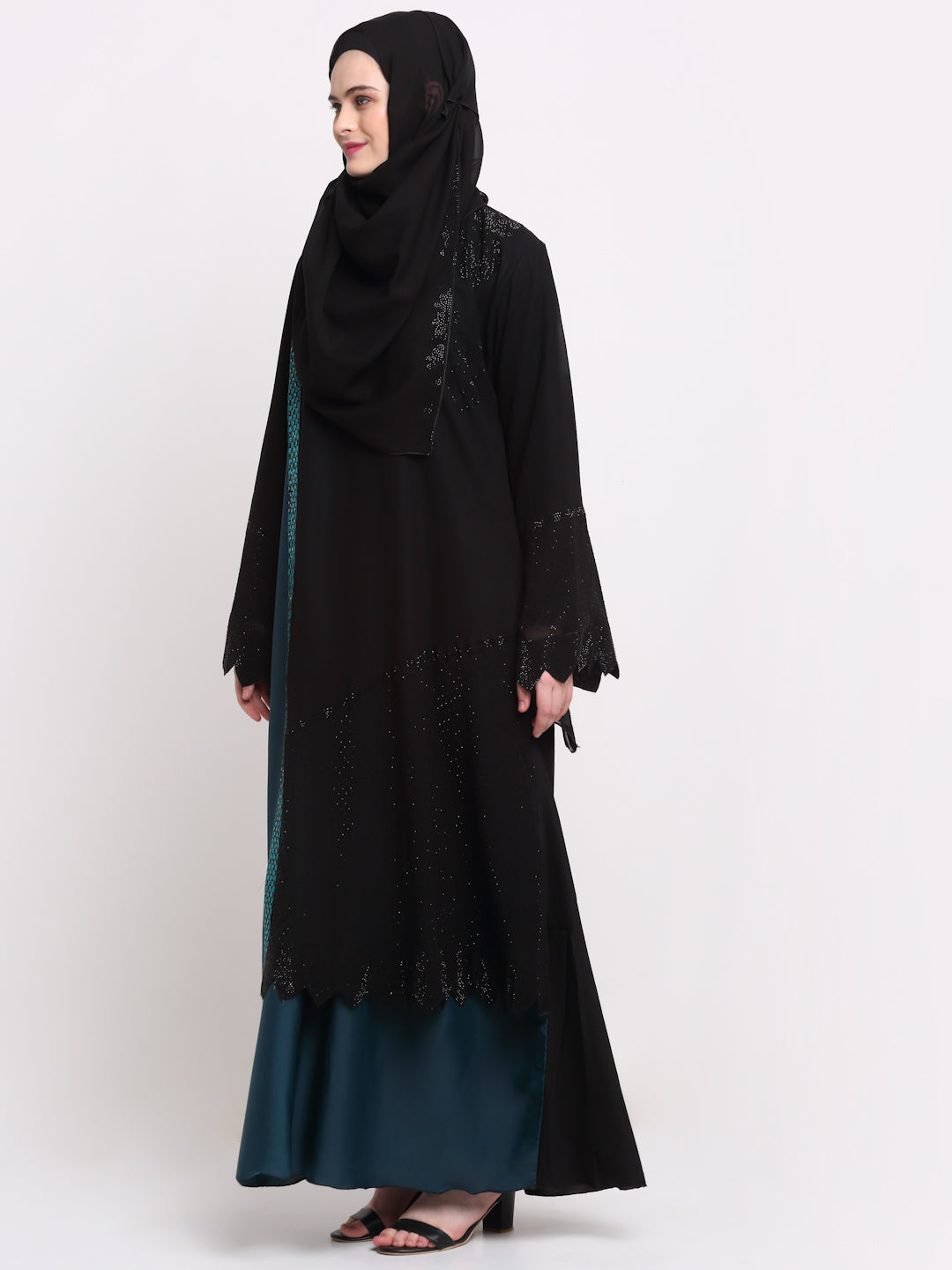 Klotthe Women Black Solid Burqa With Scarf