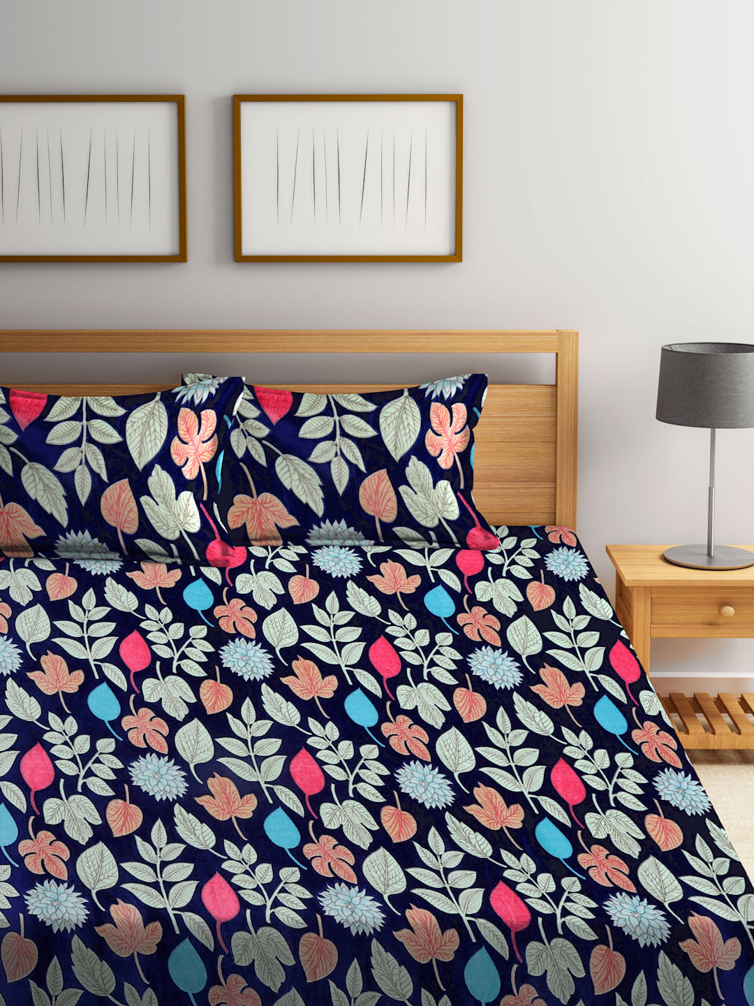Klotthe Multi Printed Woolen Double Bed Sheet with 2 Pillow Covers