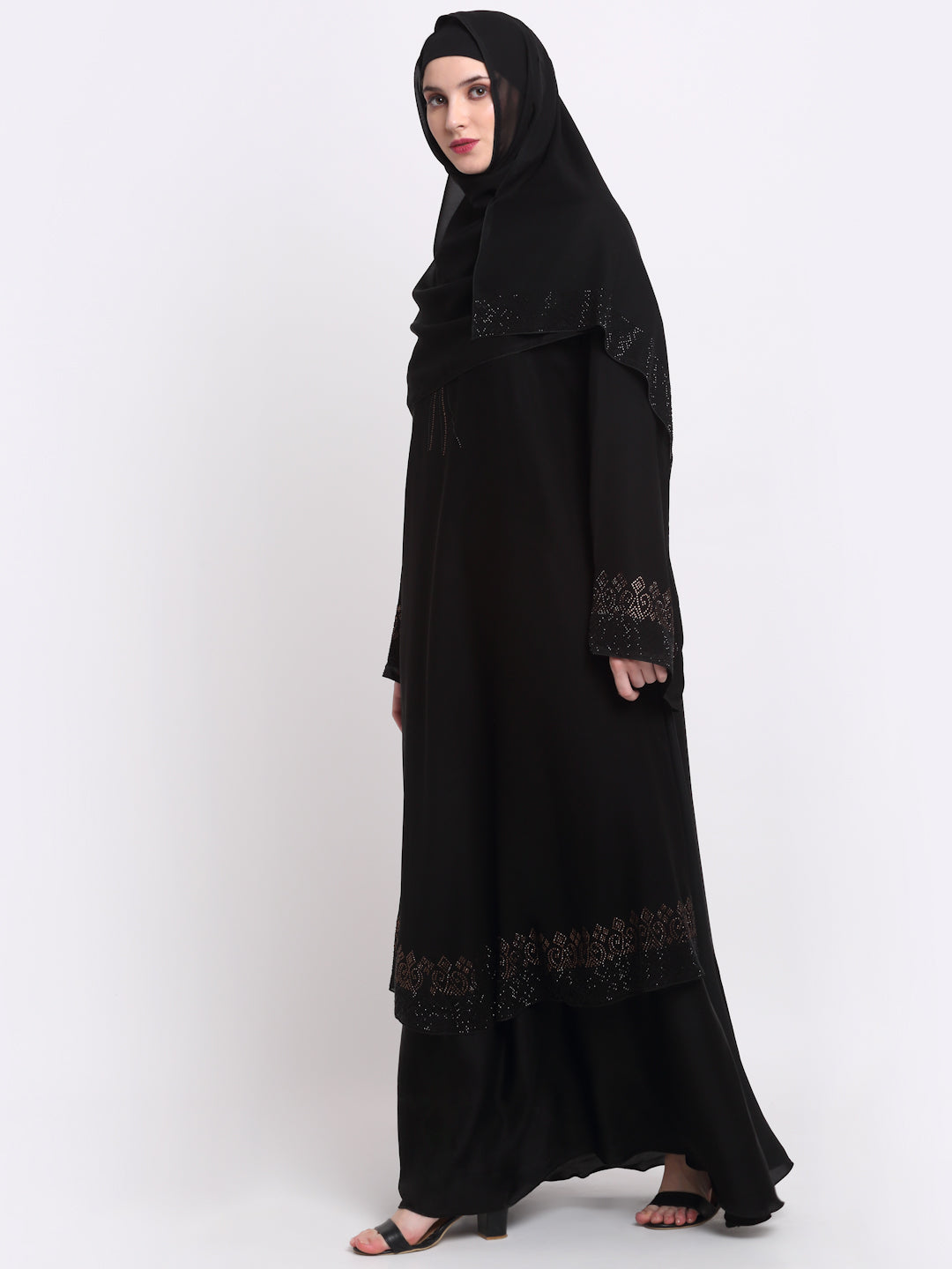 Klotthe Women Black Solid Burqa With Scarf