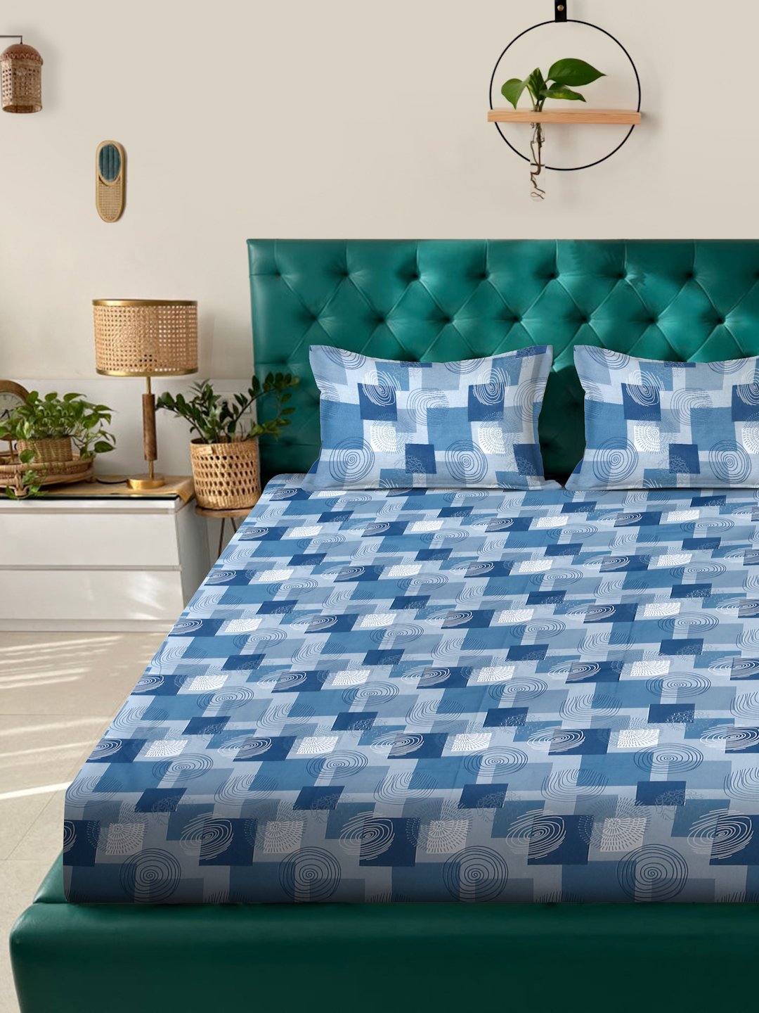 Blue Geometric 400 TC Pure Cotton Fitted Double Bedsheet with 2 Pillow Covers